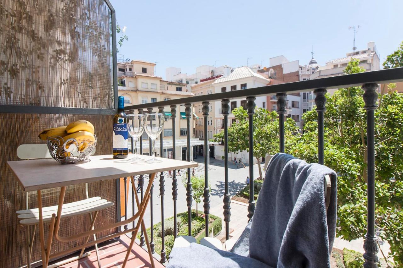 Camas Apartments! Малага Екстериор снимка